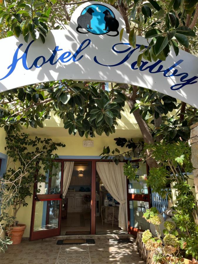 Hotel Tabby Гольфо-Аранчи Экстерьер фото