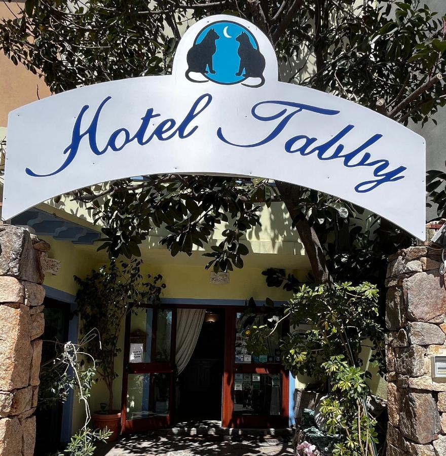 Hotel Tabby Гольфо-Аранчи Экстерьер фото