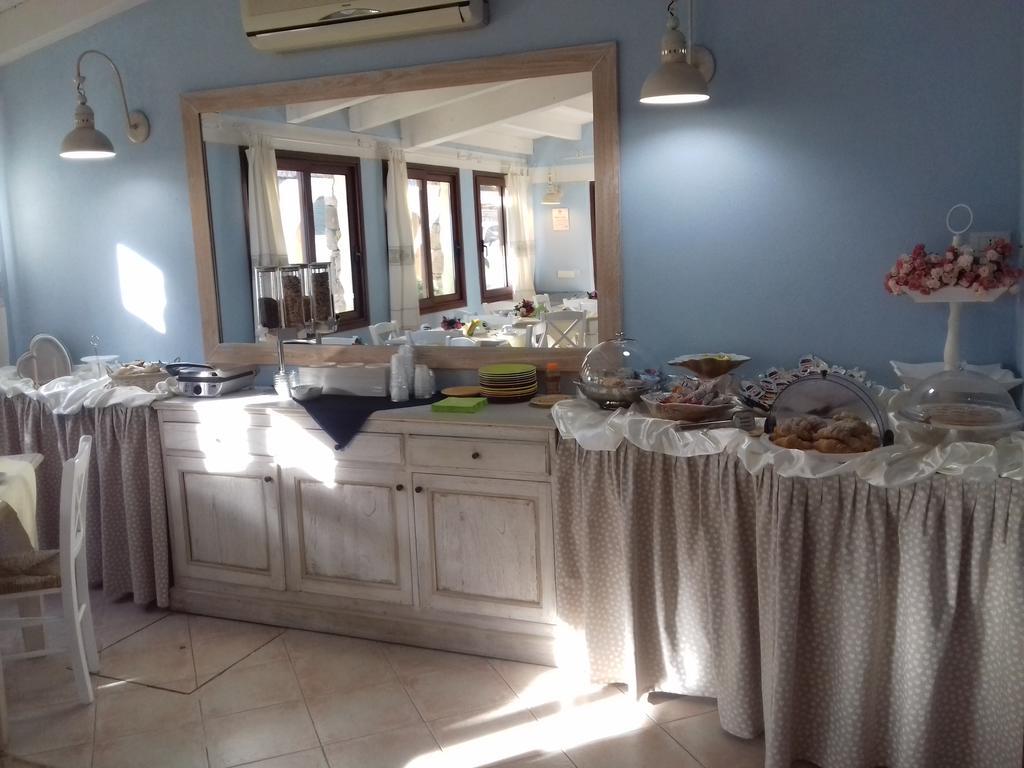 Hotel Tabby Гольфо-Аранчи Экстерьер фото